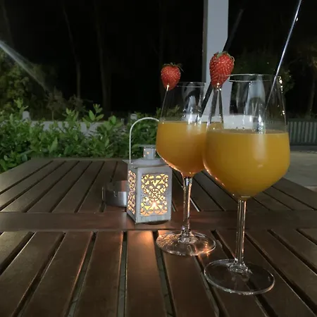 Hostal Garden Albania Golem (Tirana)